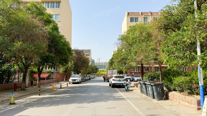 铁骑路49号外景图