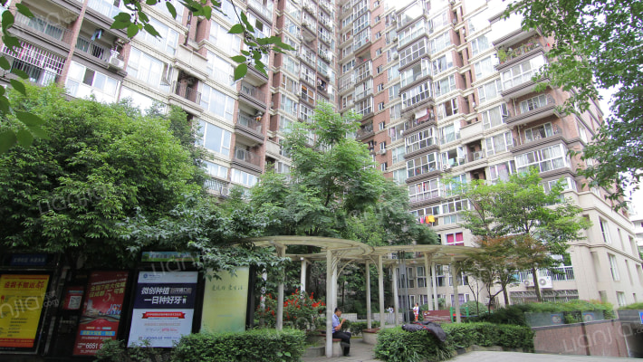 左邻右舍外景图