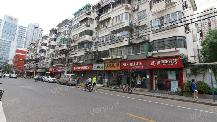 益乐村小区外景图