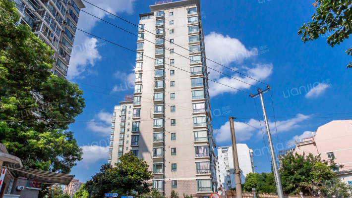 翡翠湾公寓外景图