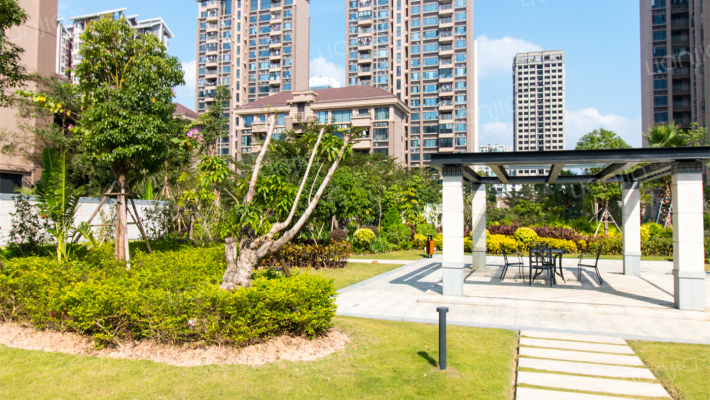 恒隆御园外景图