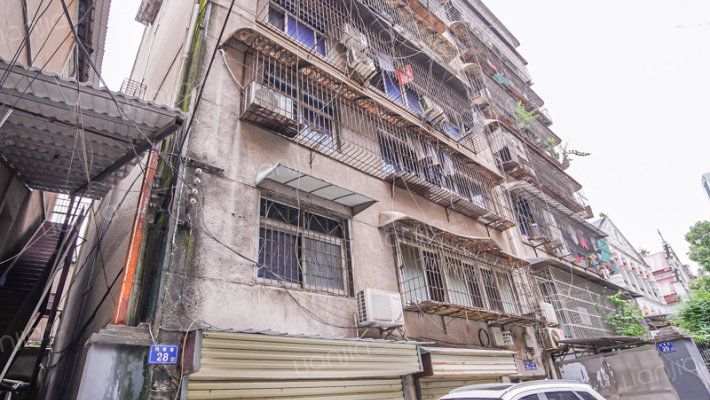 京辰公寓外景图