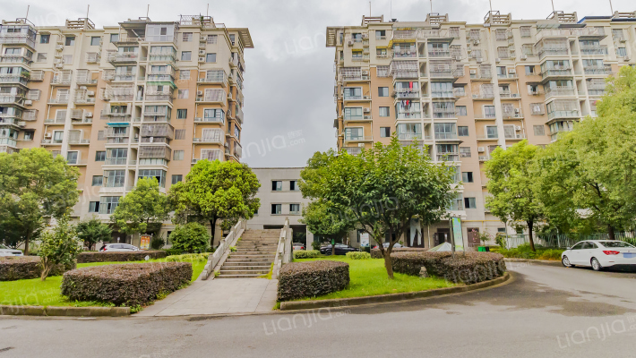 最良新邨B区外景图