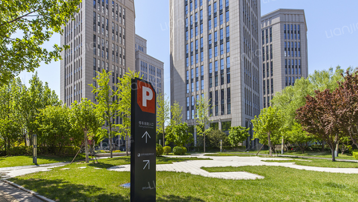 亦城科技中心外景图