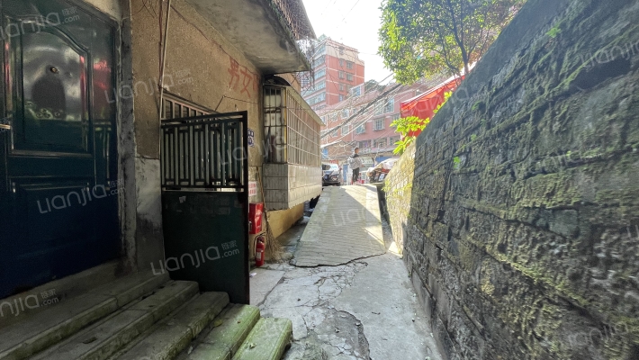 旭东路176号外景图