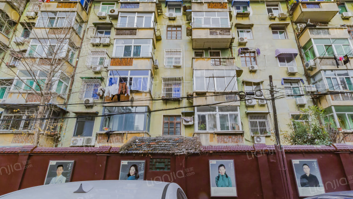 桐城路140号大院外景图