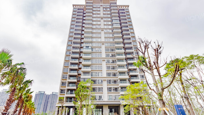 中海湖畔岚庭外景图