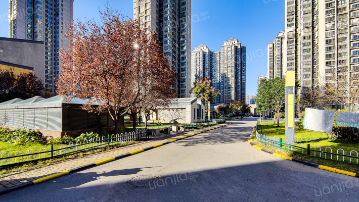 兴隆社区1区外景图