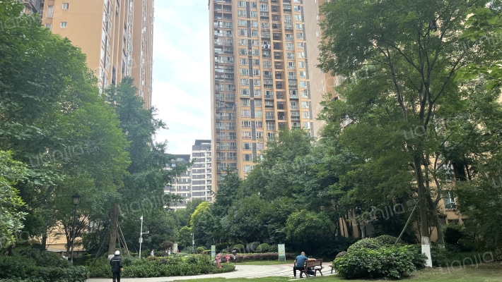 城投东庐外景图