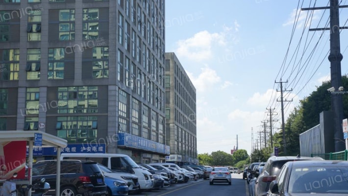 恒龙机电五金城外景图