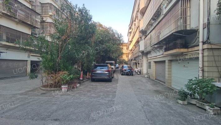 航坞路65-3号外景图