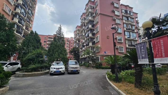 惠誉花园外景图