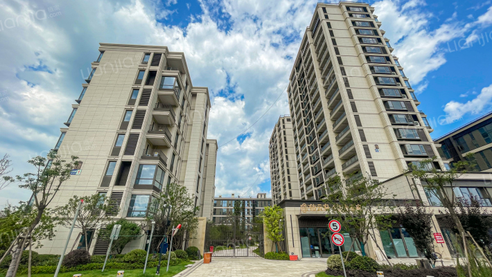 荣安金云府外景图