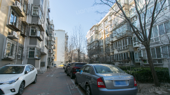 芳景明居外景图