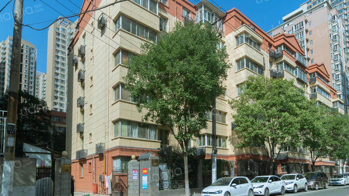 吉祥苑小区外景图