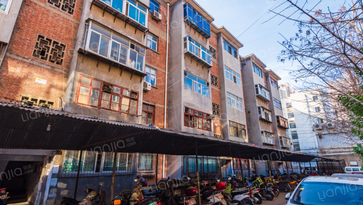 黄河路90号院外景图