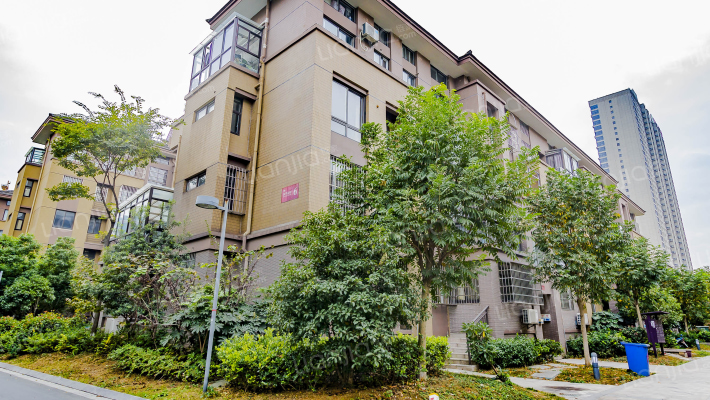 枫华丽府外景图