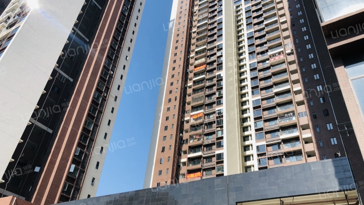 凯蓝滨江名门花园外景图