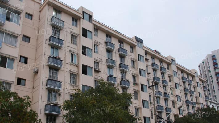 翠苑四区南园外景图