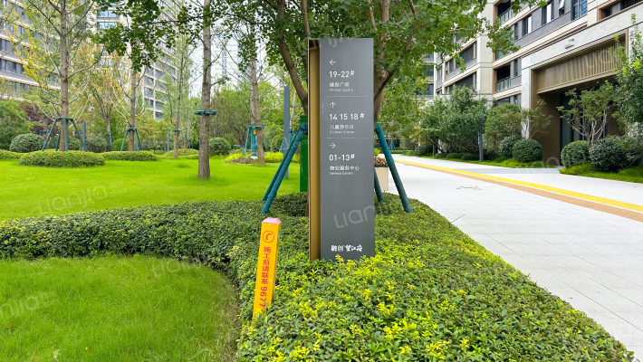 融创望江府一期DK2外景图