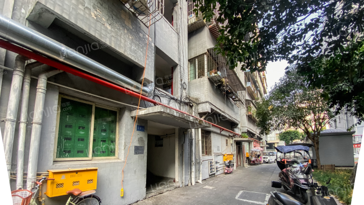 华龙还建房外景图