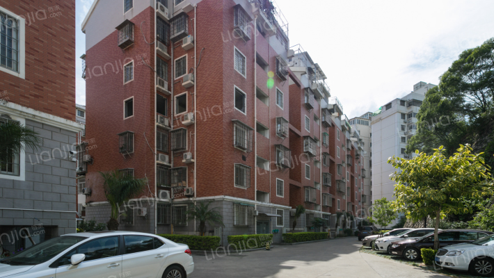 万寿山铁路小区外景图