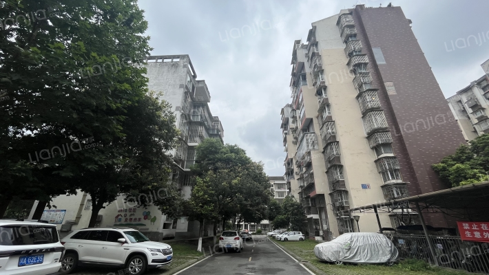 兴堰丽景A区外景图