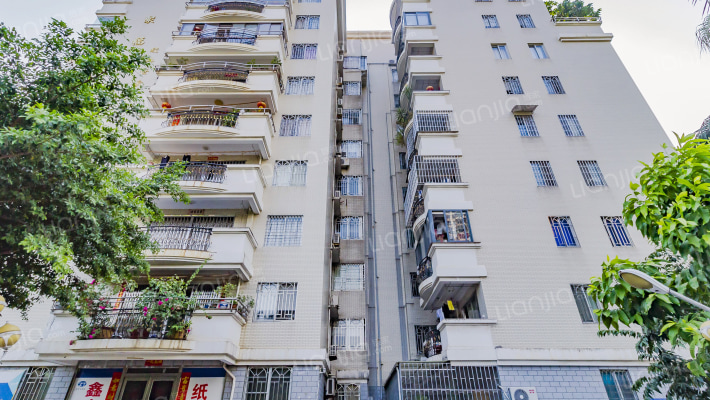 聚福园经典世家外景图