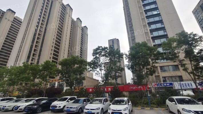 世纪公馆外景图