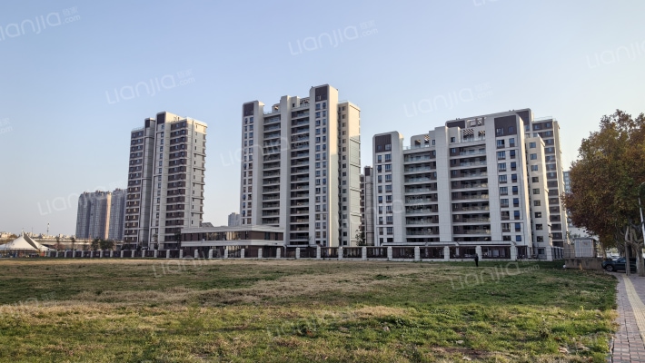 高柱尚峰云筑一区外景图