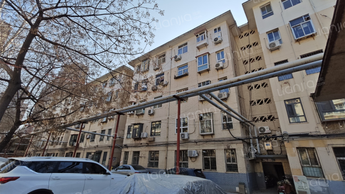 电大街21号外景图