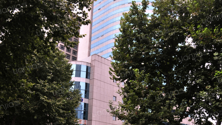 国际经贸大厦外景图