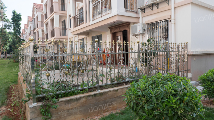 翔安新城南区安置房一区外景图