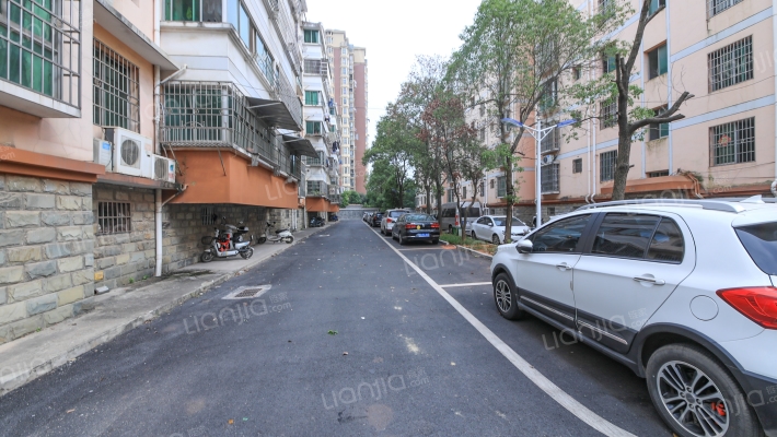 林运小区外景图