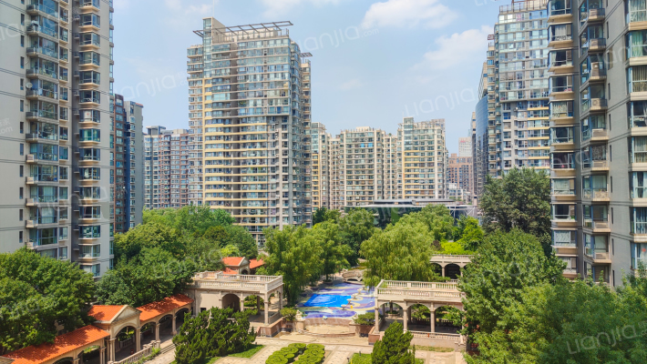 富力城A区外景图