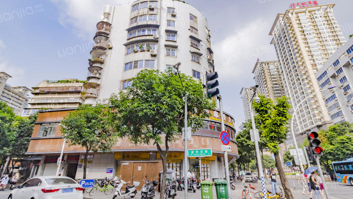 大华公寓外景图