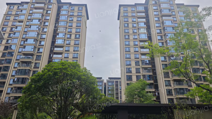 粼云上府外景图