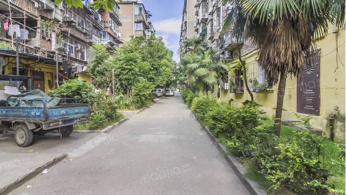 铁路六村外景图