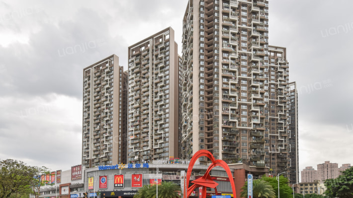 万科红一期外景图