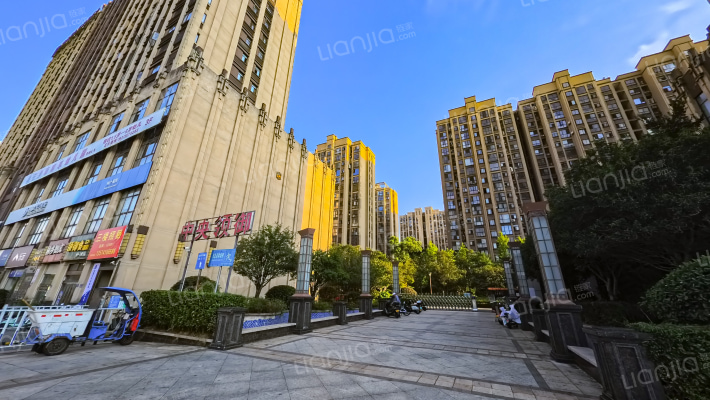 金融街中央领御外景图