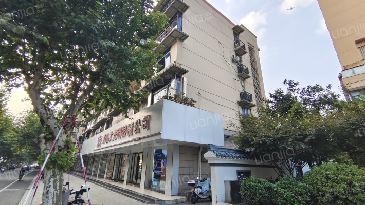 体育路146号外景图