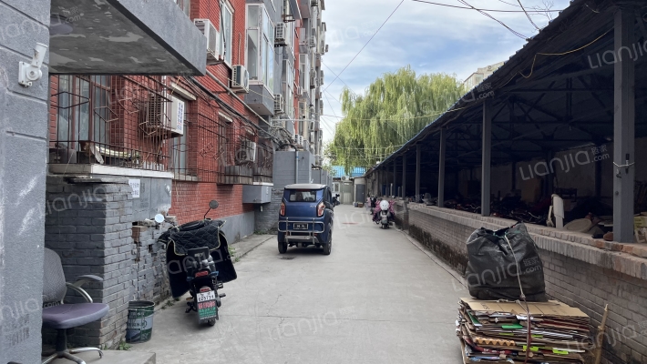 横五条35号院外景图