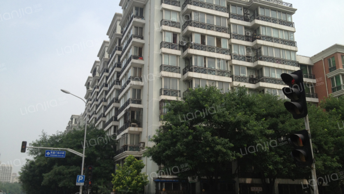 东直门内北小街16号外景图