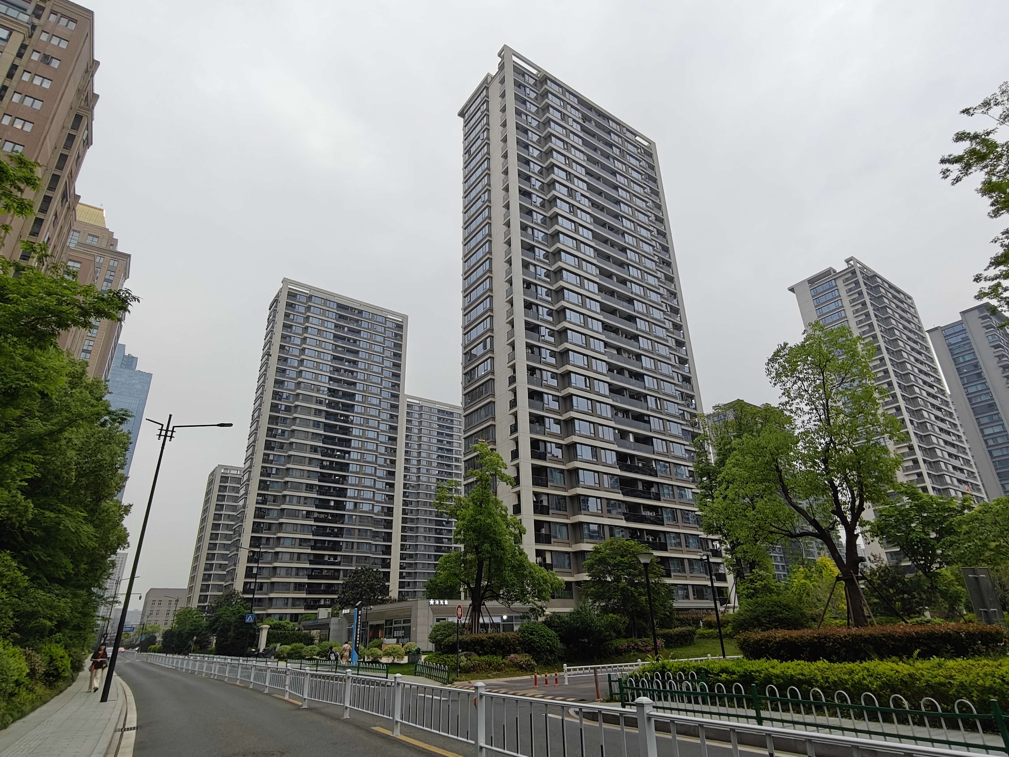 滨江拥涛府小区实景 2