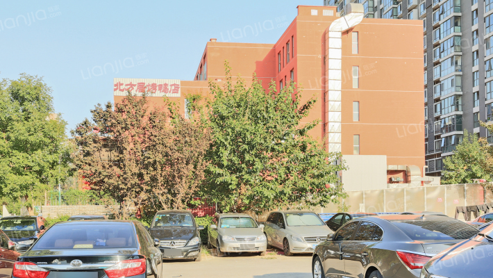 CBD总部公寓三期外景图