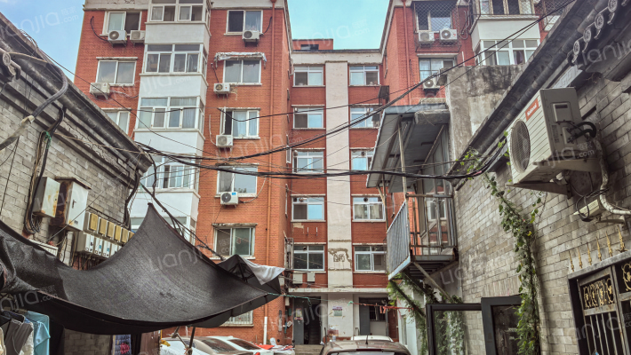 北新桥三条64号院外景图