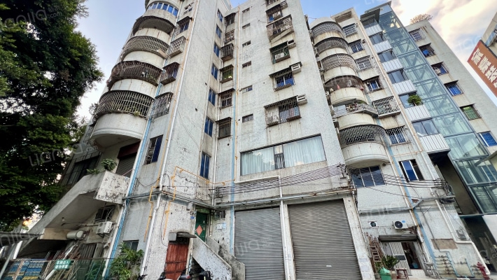 伟安花园外景图