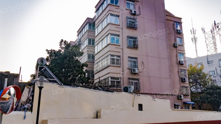 庐东公寓外景图