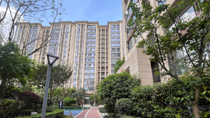 绿地腾飞公馆外景图