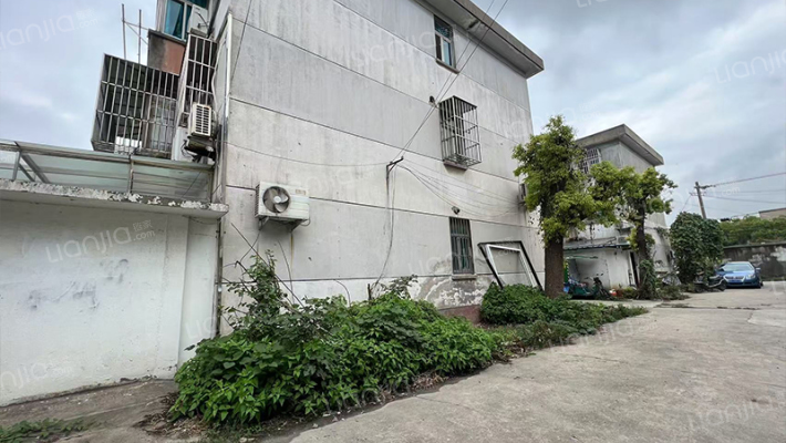 谢桥镇南住宅区外景图